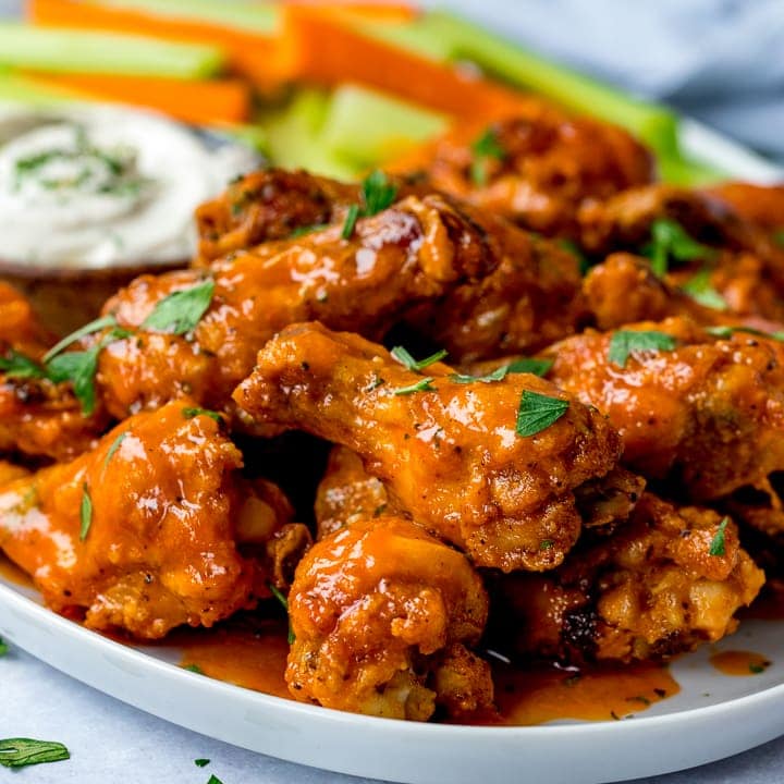 BUFFALO CHICKEN WINGS